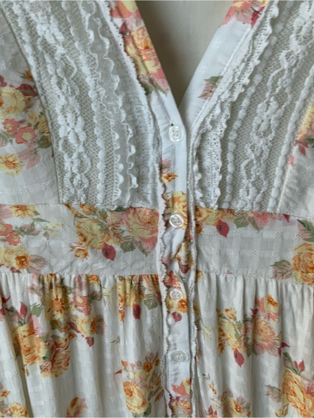 AUDREY PARKS FRANCESCA’S Floral Maxi Dress in Cream and Yellow - Boho V-Neck - Picture 6 of 13